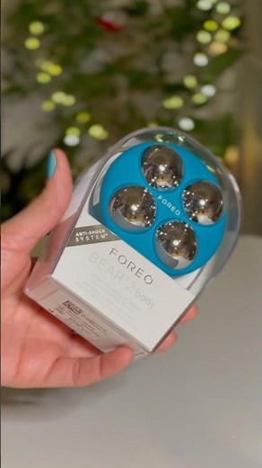 Unboxing my brand-new @Foreo Bear 2 Body in the stunning Evergreen color!