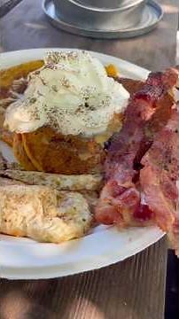 PUMPKIN PIE PANCAKES!!! (Fall New England Breakfast)