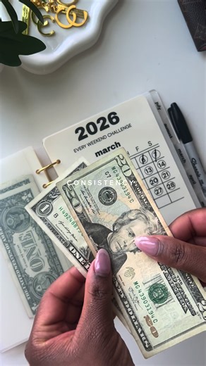 consistency will change your life financially🫶🏾. my debt free journey was built through savings challenges and they’re the reason why I’m debt free today. I’ll continue to save in a way that makes the journey fun but intentional🙏🏾. this savings challenge I will be adding to my 6 months ahead fund!💸 • • • #cashstuffing #financialfreedom #debtfreejourney #moneymanagement #budgetingjourney