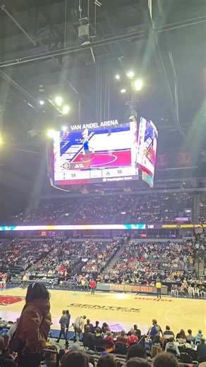 Who knew the Dog Half time show would be the best part. #GrandRapids #Dogs #Tricks #Frisbee #halftimeshow | Coney Bros