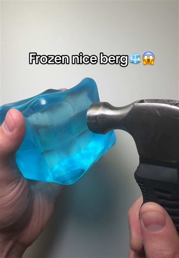 Frozen Needoh nice berg 🧊🫢 loved playing with this! Miss the squish tho! #fyp #trending #needoh #fidgettoys
