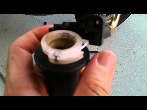 Changing 50cc Scooter Throttle Cable Part 2