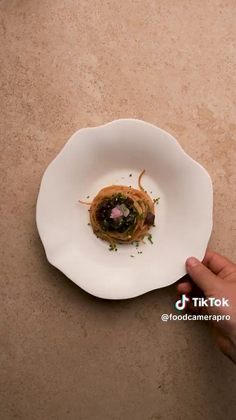 Video Ideas for Restaurants: Enhance Your Food Presentation
