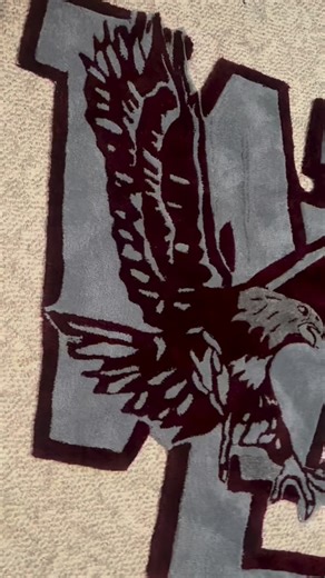 Making custom rugs is something I’ve been wanting to do for the longest and I finally got around to it. This rug will NOT be recreated but I did want to share my process on how I made this custom rug and looking forward to making more creative ones🫶🏾🔥 | Denasia Jones