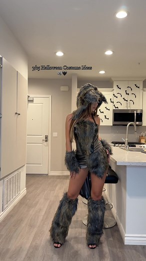 This is one of my FAVS of this year 😭🐺 wolf girl costume from @FashionNova 🖤 #wolf #costume #costumeideas #halloweencostume #halloween2024 #spookyseason