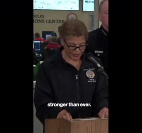 Mayor Karen Bass bumbles emergency info to LA residents, tells them to go to 'URL'