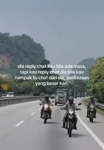 Understanding Chat Behavior Differences in Relationships