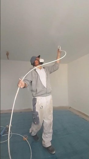 Using a Graco Airless Sprayer to Paint a Ceiling