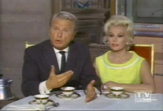 Green Acres - S 2 E 25 - The Saucer Season