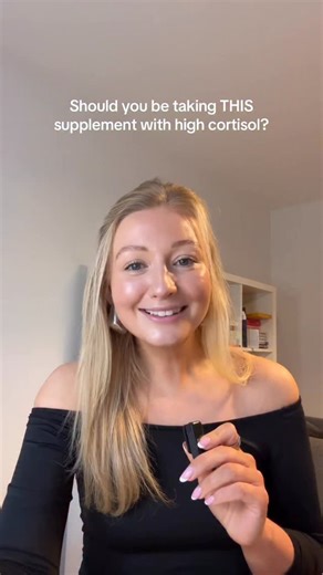 Sarah | Nutritionist & Health Coach for Female Leaders & CEOs on Instagram: "Can vitamin C actually reduce cortisol in chronically stressed women? A clinical trial published in Stress and Health found that women with persistently elevated stress hormones who supplemented with around 1,000mg of vitamin C daily saw significant reductions in cortisol over eight weeks. In some cases, levels dropped by up to 40%. That matters because cortisol isn’t just a feeling. When it stays elevated long term, it