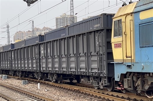 【全列新C70E！】SS4G-0373牵引全列新造C70E集装箱大列慢速通过！