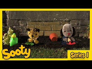 Down The Drain 📺 │ Series 1, Episode 16 (2011) │ Sooty Classics, Clips and More 🎬