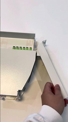 Level Up Your Network: Master The Installation Of A 12-port Rack Mount Fiber Optic Patch Panel!