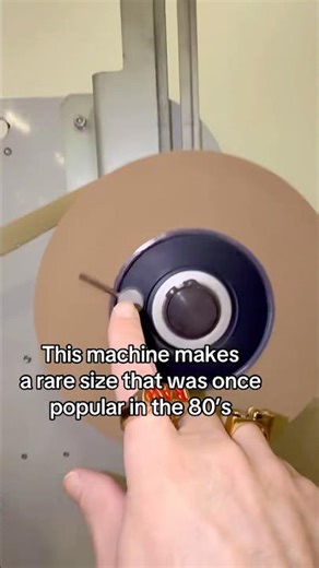 Every size has a story ✈️