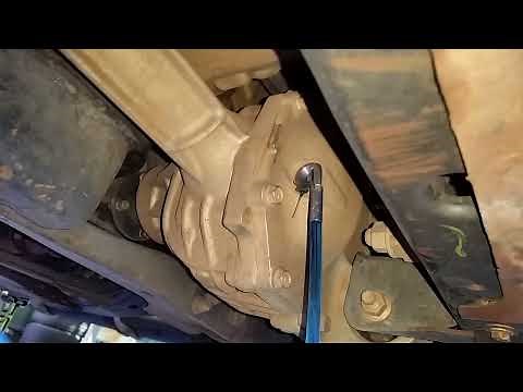 How to Change D40 Navara Front & Rear Differential Gearbox and Transfer Case Oil