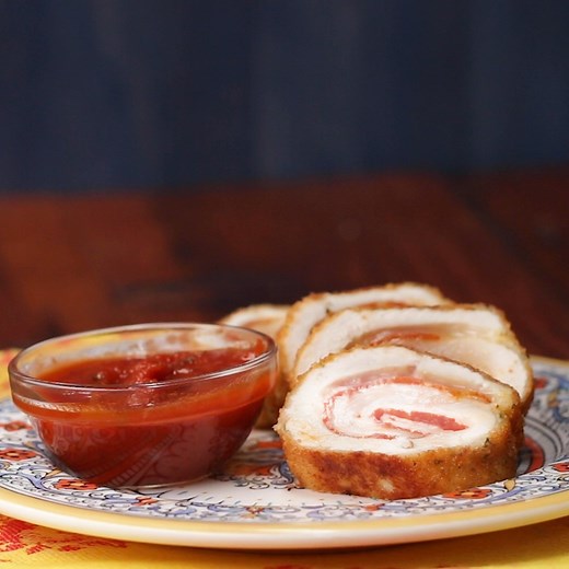 2.1M views · 5.2K reactions | This recipe takes your favorite pizza flavors and fuses them with the method for chicken cordon bleu, resulting in a crispy, cheesy main dish that’s sure to please even the pickiest eaters! Get the recipe: https://tasty.co/recipe/pizza-cordon-bleu | Tasty | Facebook