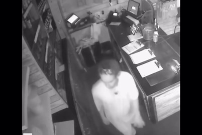 Florida man dubbed 'pooping perpetrator' sought by police for break-in