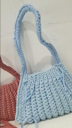 Easy crochet handbag, step by step on YouTube