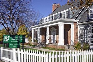 Birmingham Museum Celebrates Hunter House