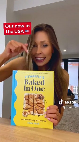 My second book Fitwaffle’s Baked In One is now out in the USA! #cheesecake #whitechocolate