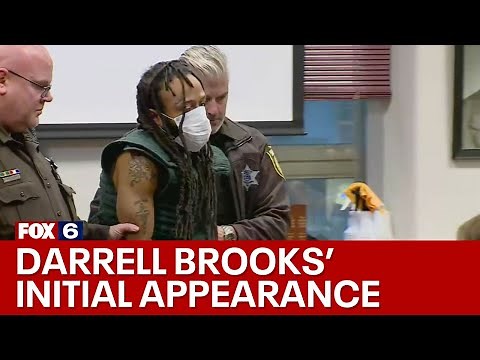 Darrell Brooks, Waukesha Christmas parade suspect, initial appearance in court | FOX6 News Milwaukee