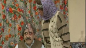 Levent Kırca'nın unutulmaz skeci: Ne koydun la kafana