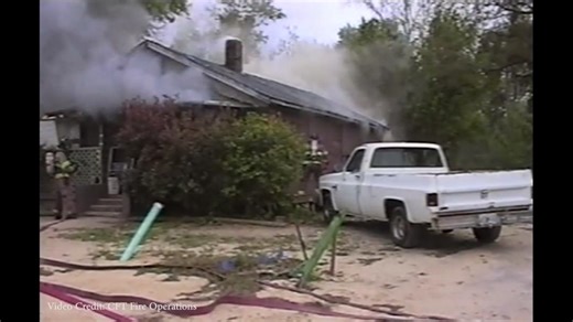 Constant size-up! 🔥 Watch this archived video of a boarded-up bungalow fire and see how rapidly conditions change before fire control is achieved — all with less than two onboard booster tanks of water! 💧 Credit: CFT Fire Operations Follow Us 👇 FACEBOOK @flashpointequipment INSTAGRAM @flashpointequipment X/TWITTER @FPequipment 🌐 www.flashpointequipment.com #flashpointequipment #firedepartment #firedept #firefighter #firefighting #fireservice #flowpath #firebehavior #FireEducation | Flashpoin