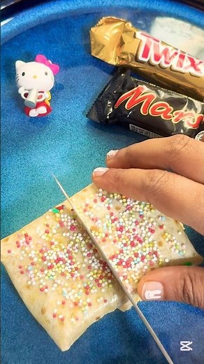 Make Your Own Twix Bars At Home!