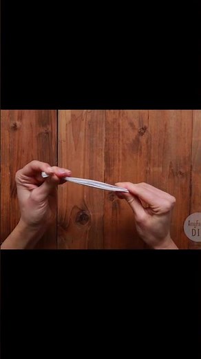 Easy 3D Paper Snowflake Tutorial - So Satisfying!