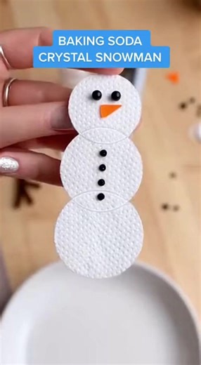 Baking Soda Growing Crystal Snowman A colorful winter science craft that grows sparkly crystals right before your eyes. Materials Snowman Base White cardboard, thick paper, sponge, or paper towel Scissors Black marker or small beads (eyes/buttons) Small orange paper triangle or clay (nose) Optional: pipe cleaners or toothpicks (arms) Crystal Solution 1 cup very hot water (adult help) 1/2 cup baking soda Color Liquid food coloring (red, orange, yellow, green, blue, purple) Extras Shallow dish or 