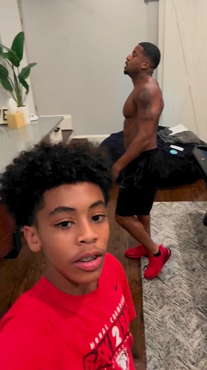 997K views · 29K reactions | Just bonding with my eldest. Got done filming late last night and guess who was up waiting for me. He stayed up to coach me through my workout and hold me accountable. Imagine telling your kids they can do ANYTHING in life… Now open your eyes and SHOW THEM!6 months free of dairy and cut back on all meats. Feel like I’m aging backwards.#DevalesTruth #BuildAnEmpire #LeaveALegacy | Devale Ellis | Facebook