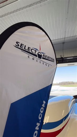 ✈️Passionate about aviation?🎓 Select Aviation College invites you to its Fall Open House Day! Come meet our team and our student pilots, explore our airplanes, helicopters, and flight simulators! 🗓️Saturday, November 15, 2025, from 1 PM to 4 PM 📍Gatineau-Ottawa Executive Airport 1717 Arthur-Fecteau Street, Gatineau, Québec 👉Sign up for free here ⬇️ https://selectaviation.com/open-house-form/ See you at the College! *** ✈️Vous avez une passion pour l’aviation?🎓 Le Collège Select Aviation vou