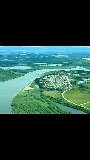 There’s no place like Noorvik! I am beyond grateful to have a job that takes me to some of my favorite places to spend time with some of my favorite people. 🙏🏼 Quyanaq, Nuurvik! @brianadamsphotography | Fallon Fairbanks
