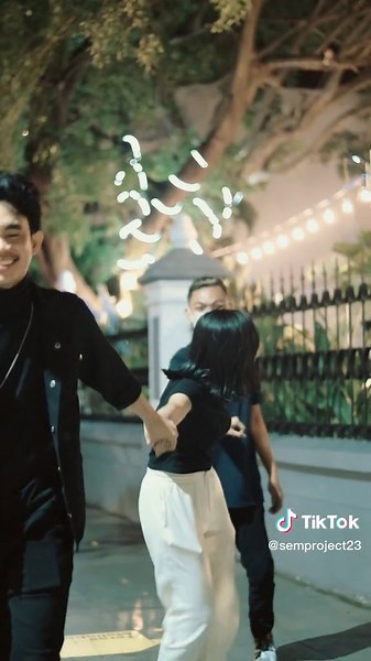 Yuk belanja di @TikTok Shop Indonesia 11.11 Grand Sale tgl 3-11 Nov 2022 lewat Shopping Center karena bakal ada Flash Sale menarik dan banyak voucher dari game Hujan Voucher! Jangan sampai ketinggalan! #TikTokShopPasBuatGue #TikTokShopID #gazsquad #fyp #gandengpacarorang😂😂😂😂