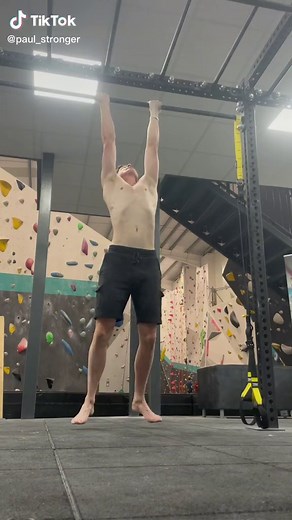 POWER! #pullups #bouldering #strength #strong #mindset #GameTok #fyp #foryou #motivation