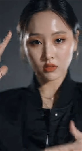 With the Rhythm #beautifulwoman #fashion #dance #shorts