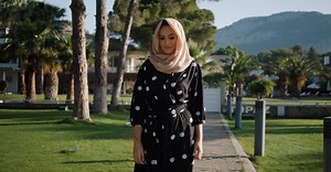 Video by Mikhail Nilov on Pexels