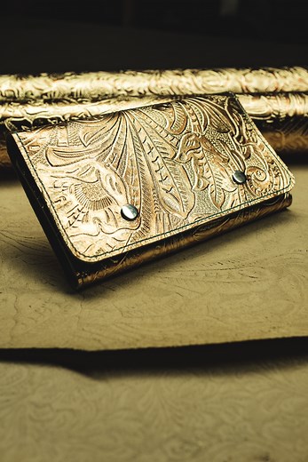 Click the link in the comment to view this new leather!! | Springfield Leather Company