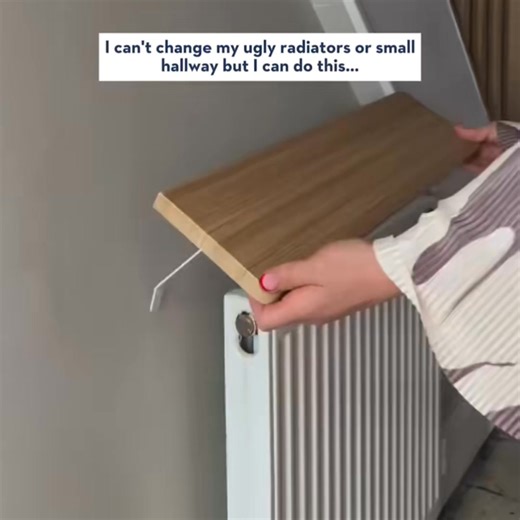 Potrzebujesz dodatkowej przestrzeni? Dodaj elegancką dębową półkę nad grzejnikiem - bez wiercenia. Dwa rozmiary, naturalny lub malowany. Wytrzymuje obciążenie 12 kg. Zaoszczędź -41% już dziś. Kup teraz! 🛠️✨🏠 🛒👉 pingoexpress.com/l1/pl/radifloat | PingoExpress PL