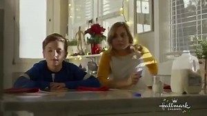 Switched for Christmas 2017 Family Candace Cameron Bure At their obligatory pre-Christmas lunch, estranged identical twins decide to swap lives up until Christmas Day. Welcome to the movies and television