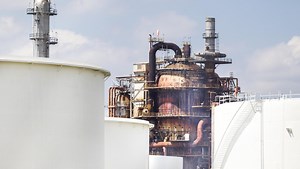 Delaware City refinery wants permit to expand operations