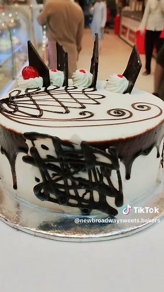New Broadway Sweets & Bakers on TikTok