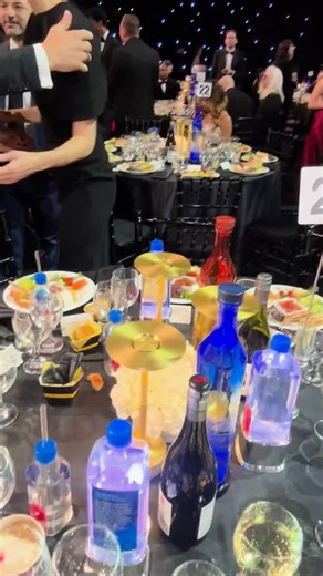 Get the inside look at what folks are eating at the Critics' Choice Awards! | Entertainment Weekly