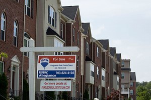 ‘They’re playing with fire’: What shutdown impacts could do to DC-area’s housing market - WTOP News