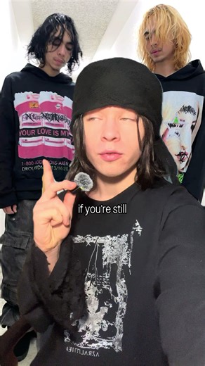 Why Graphic Hoodies Are a Must-Have in Fashion