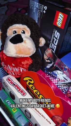 Creating the Perfect Valentine's Day Gift Basket