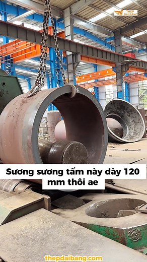 1.6M views · 6.2K reactions | Hôm nay triển nhẹ một tấm 120mm, nhưng cũng vất vả phết. #satthep #steelpipe #rollingsteel #ongthep #steel | Thép Đại Bàng | Facebook