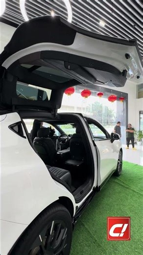 Here's your first look at the Hyptec HT, which has falcon doors and starts at PhP 2,260,000