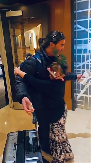 Emotional Christmas Family Reunion Surprise