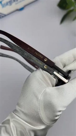 Labaik Optical on Instagram: "All types of glasses and lens available Contact on WhatsApp 03372524464 Order now: #eyecare #loveyoureyes #glassesfashion #optical"